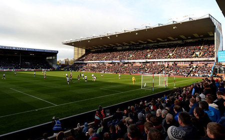 作为中场球 作为中场球