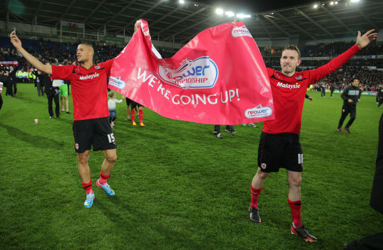 与此同时 与此同时