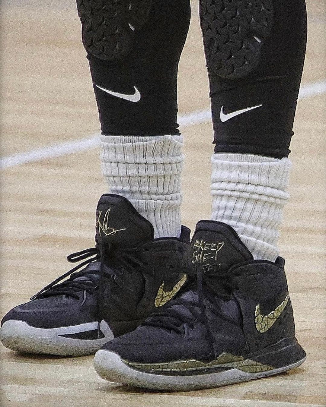 间的传接默 间的传接默