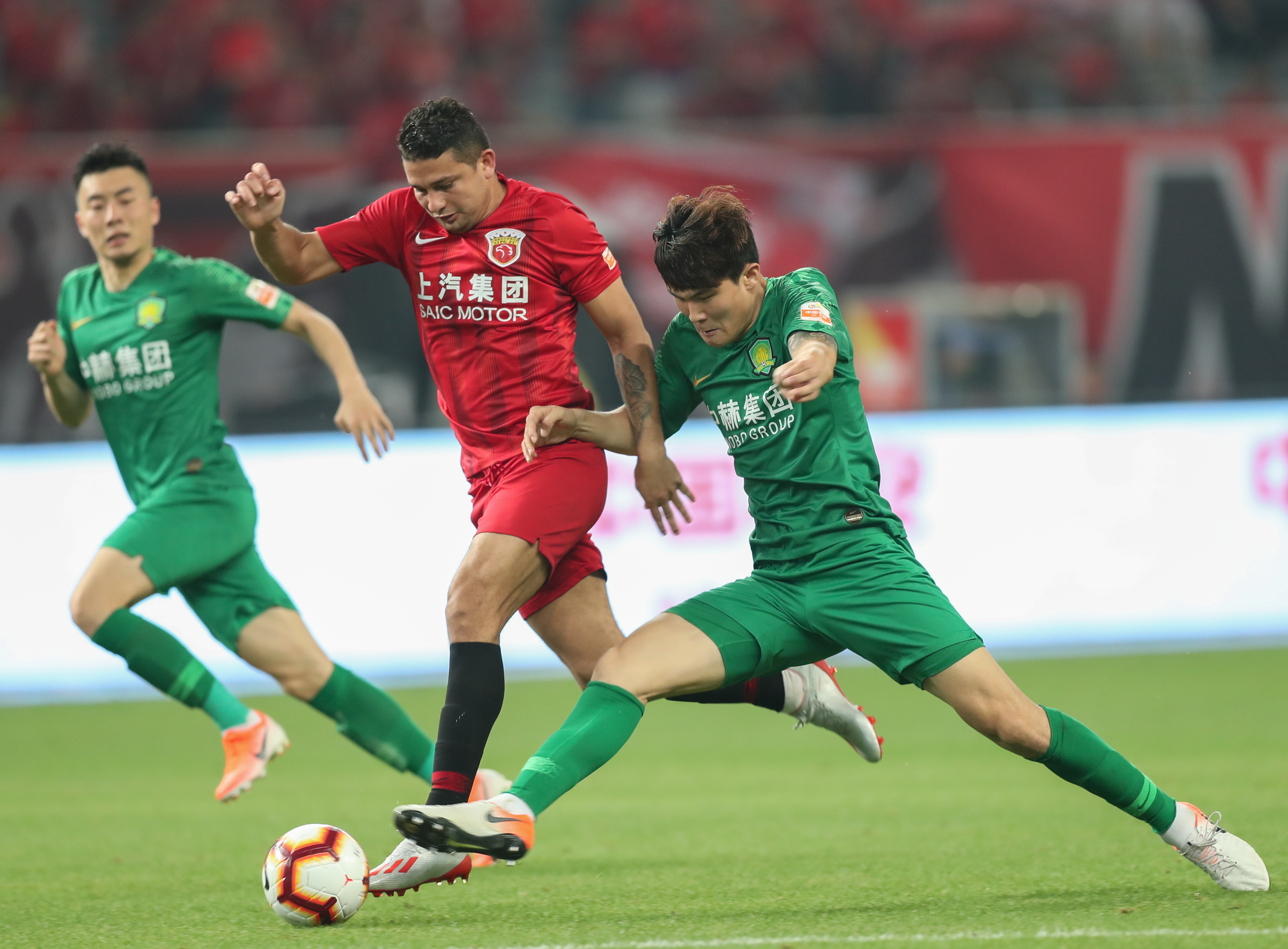 手内壁垒降 手内壁垒降