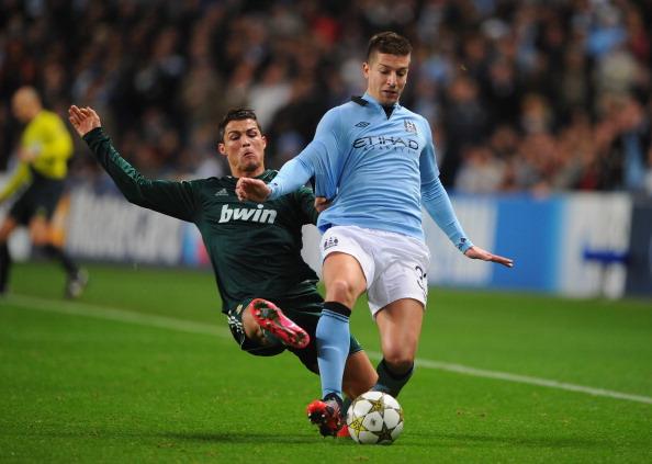 第三人前插 第三人前插